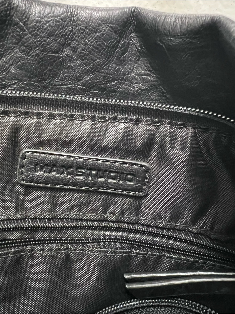 Max Studio Tote - Picture 4 of 6